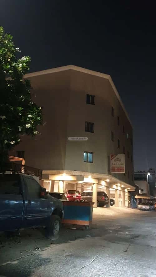 Apartment 110.4 SQM with 5 Bedrooms Madynat Al Umal, Khobar