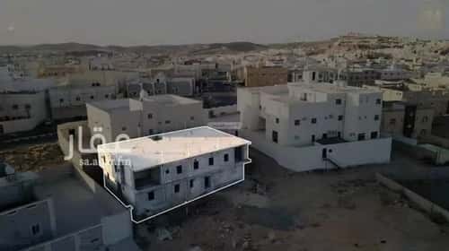 عمارة 610.7 متر مربع واجهة شرقية الواسط، الطائف