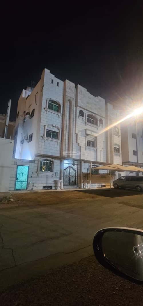 Building 490.14 SQM Facing East Hadaa Qurban, Madinah