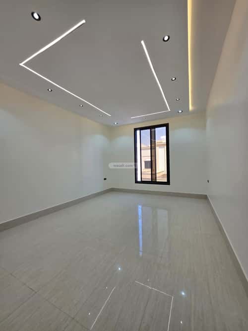 Floor with 5 Bedrooms Al-Maizaliyah, East Riyadh, Riyadh