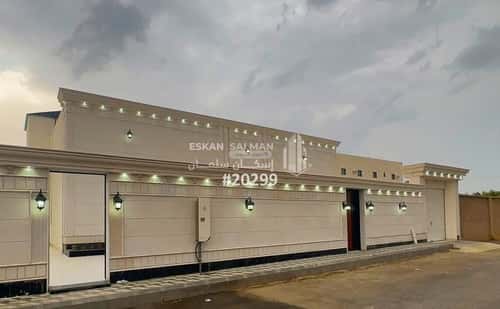 فيلا 599.99 متر مربع غربية على شارع 20م السر، الطائف