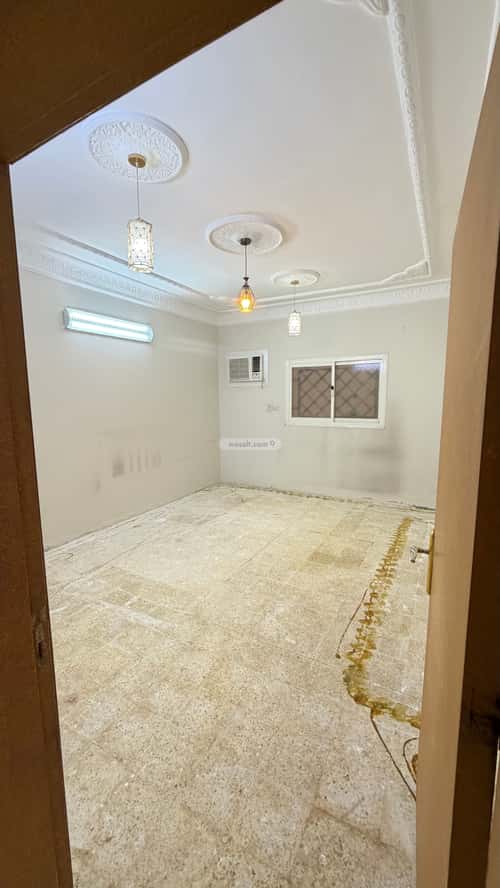 Villa 500 SQM Facing West on 15m Width Street Al-Yarmuk, East Riyadh, Riyadh