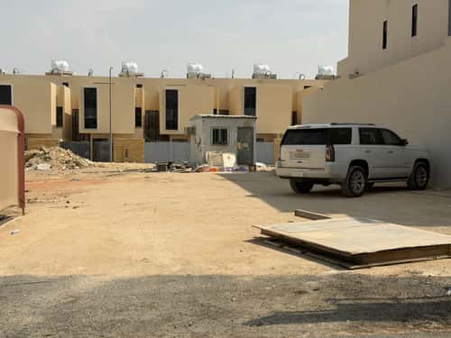 أرض 362.5 متر مربع شمالية على شارع 15م العارض، شمال الرياض، الرياض