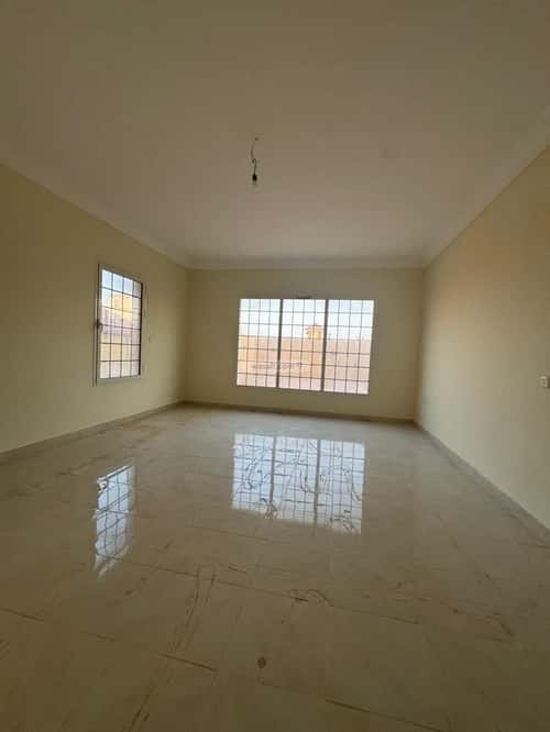Villa 400 SQM Facing South with 5 Bedrooms Al Swaryee, North Jeddah, Jeddah