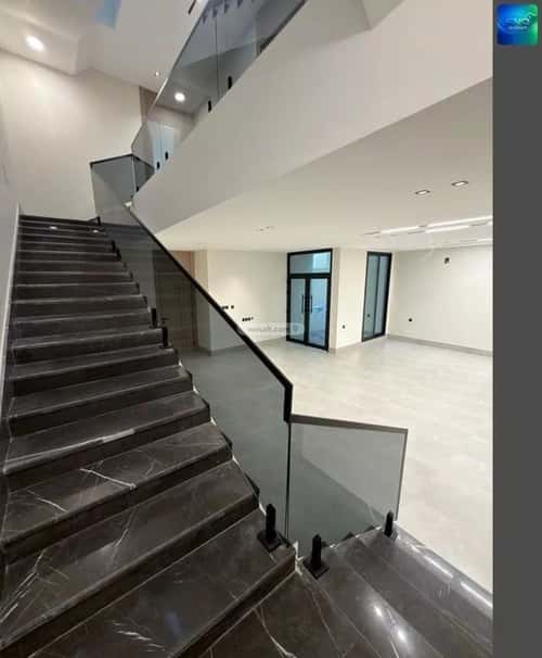 Villa 250 SQM Facing North on 20m Width Street King Fahad Dist, Aldammam
