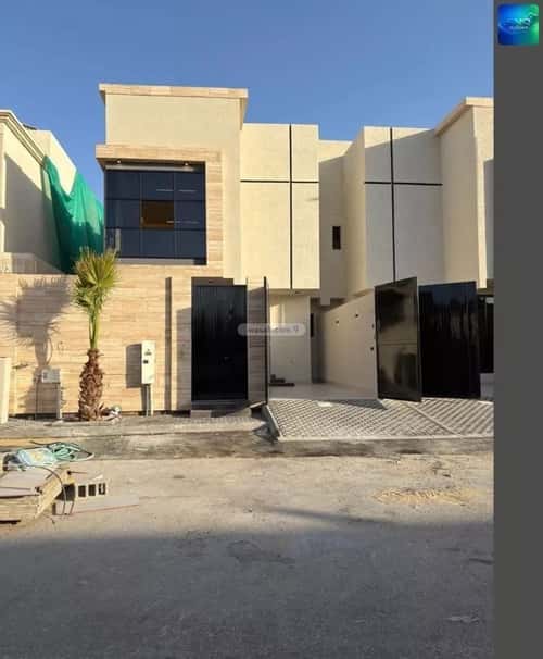 فيلا 250 متر مربع شمالية على شارع 20م ضاحية الملك فهد، الدمام