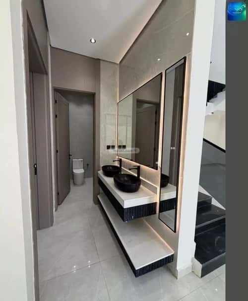 Villa 250 SQM Facing West on 18m Width Street King Fahad Dist, Aldammam