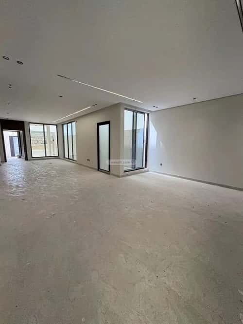 Villa 311 SQM Facing East on 30m Width Street King Fahad Dist, Aldammam