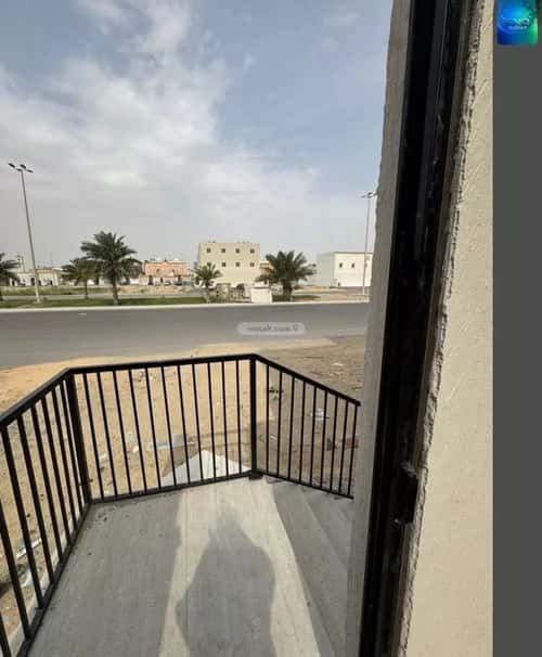 Villa 250 SQM Facing East on 20m Width Street King Fahad Dist, Aldammam