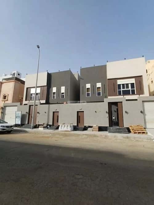 فيلا 542.07 متر مربع شمالية على شارع 12م طيبة، شمال جدة، جدة