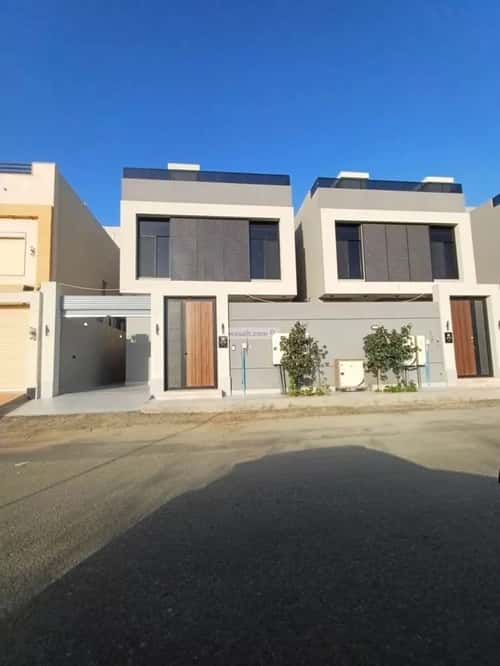 فيلا 300 متر مربع غربية على شارع 12م الرحمانية، شرق جدة، جدة