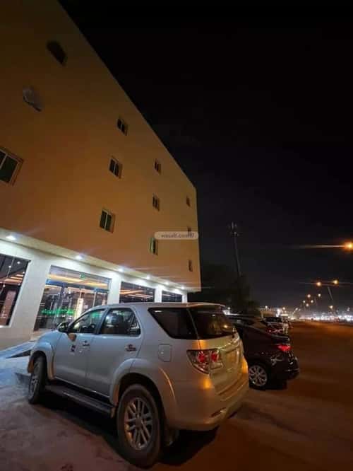 عمارة 501.05 متر مربع واجهة شرقية إشبيلية، شرق الرياض، الرياض