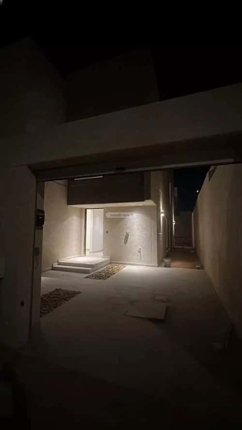 Villa 195 SQM Facing East with 5 Bedrooms King Khalid Int.Airport, North Riyadh, Riyadh