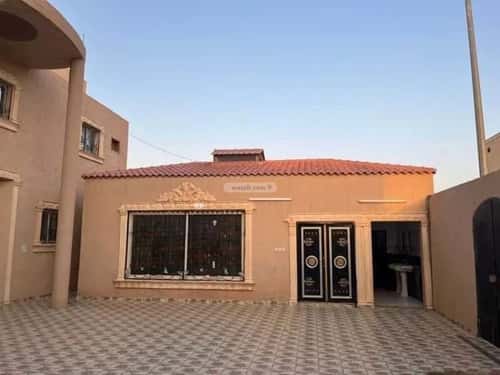 فيلا 870 متر مربع شرقية على شارع 18م أحد، جنوب الرياض، الرياض