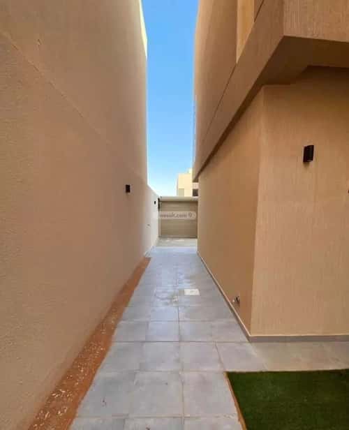 Villa 393.34 SQM Facing South with 6 Bedrooms An-Narjis, North Riyadh, Riyadh
