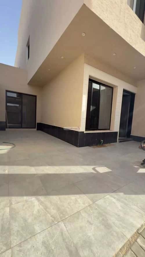 Floor 214.26 SQM with 4 Bedrooms As-Suwaidi, West Riyadh, Riyadh