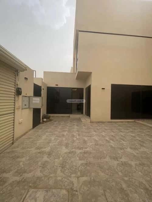 Villa 353.69 SQM with 5 Bedrooms Al-Janadriyah, East Riyadh, Riyadh
