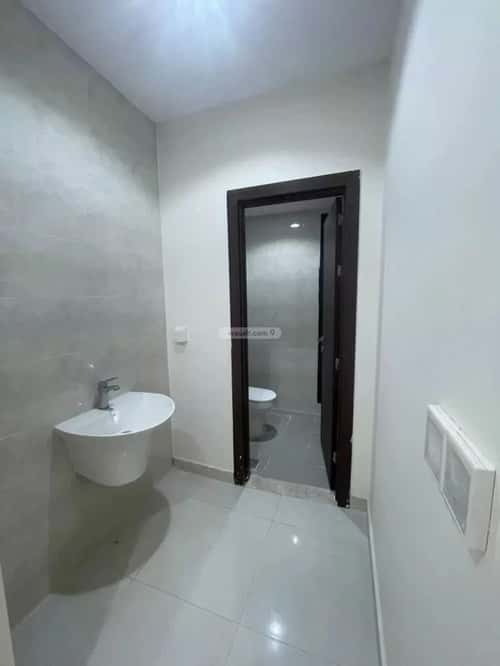 Villa 371.11 SQM Facing North with 3 Bedrooms Al-Janadriyah, East Riyadh, Riyadh