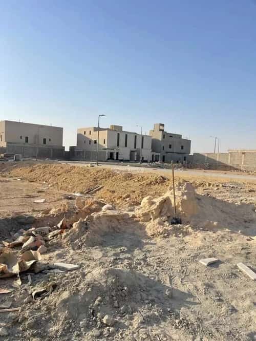 أرض 312.5 متر مربع جنوبية شرقية على شارع 15م النظيم، شرق الرياض، الرياض