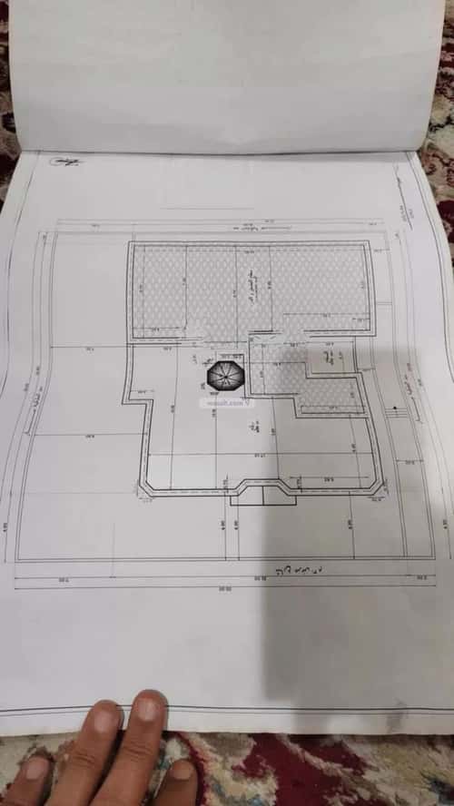 Building 900 SQM Facing East Badr, Aldammam