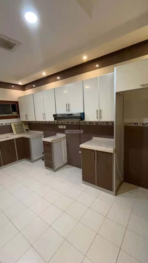 Apartment 450 SQM with 3 Bedrooms King Faisal, East Riyadh, Riyadh