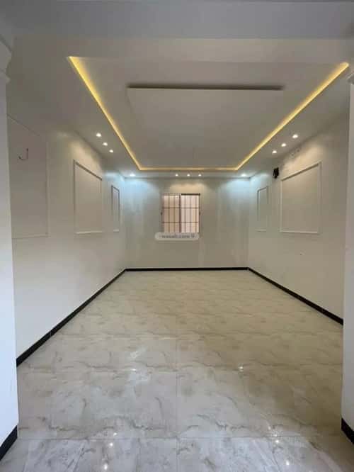 Villa 276 SQM Facing South with 5 Bedrooms Ar-Rimal, East Riyadh, Riyadh
