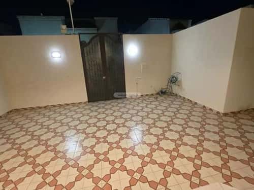 Floor 720 SQM with 4 Bedrooms Shubra, West Riyadh, Riyadh