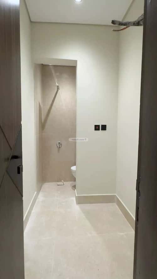 Apartment 163.16 SQM with 5 Bedrooms Al Shooalah, Aldammam