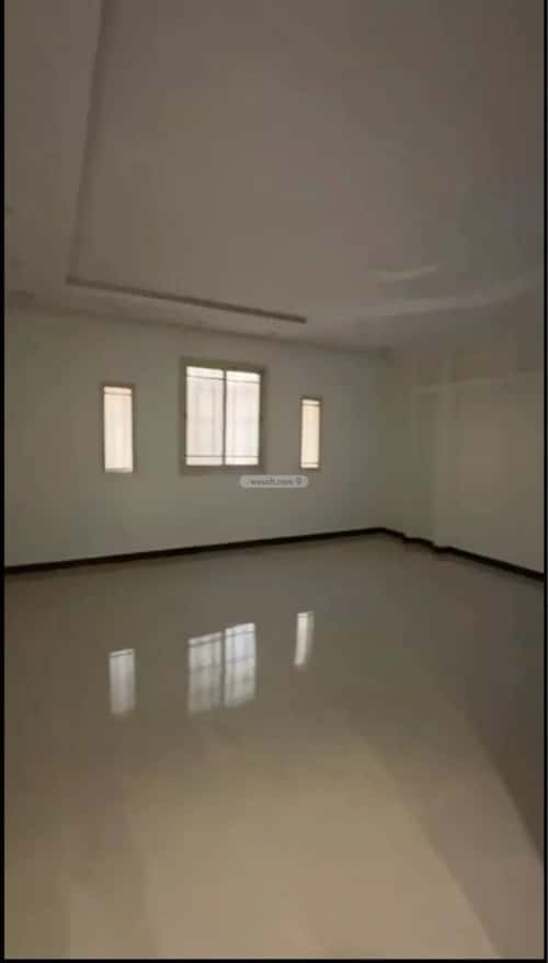 Villa 348 SQM Facing South on 15m Width Street Al-Muanisiyah, East Riyadh, Riyadh