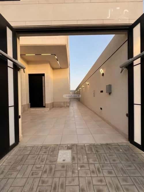 Villa 310.38 SQM Facing North on 20m Width Street Al-Maizaliyah, East Riyadh, Riyadh