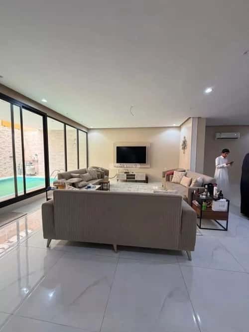 Villa 300 SQM Facing South with 7 Bedrooms Al Swaryee, North Jeddah, Jeddah
