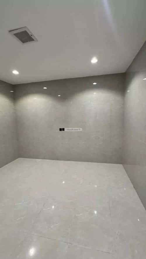 Floor 174.49 SQM with 7 Bedrooms Al Bayan, East Riyadh, Riyadh