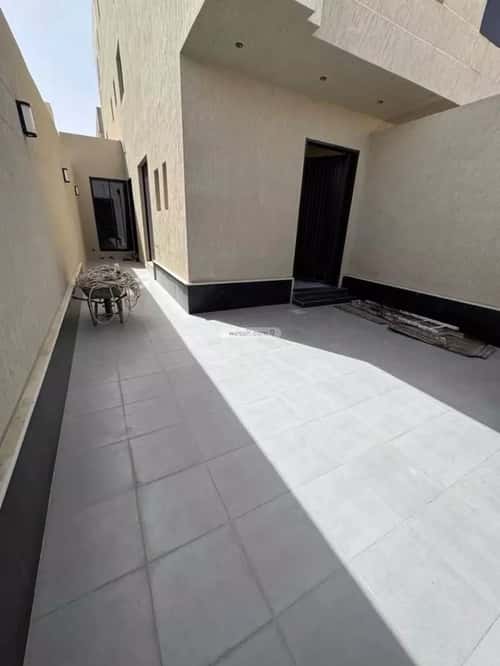 Floor 186.73 SQM with 7 Bedrooms Al Marjan, East Riyadh, Riyadh