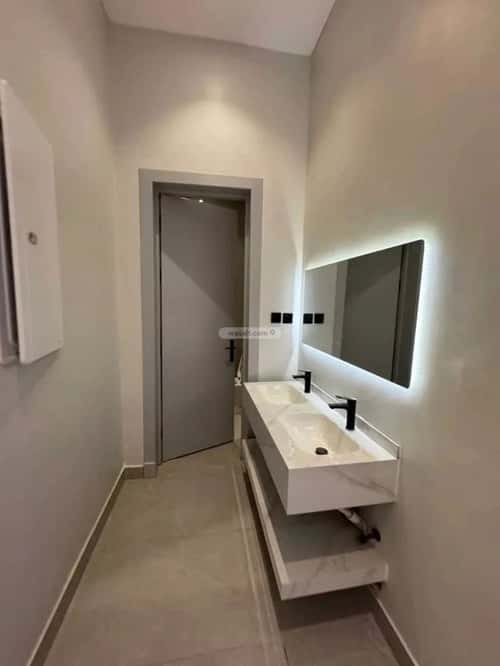 Floor 174.49 SQM with 8 Bedrooms Al Bayan, East Riyadh, Riyadh