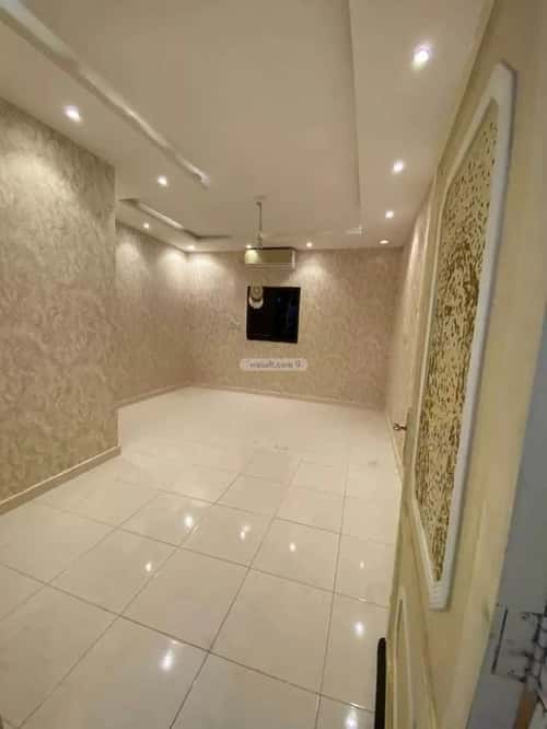 عمارة 500 متر مربع واجهة غربية إشبيلية، شرق الرياض، الرياض