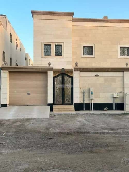 Villa 250 SQM Facing North on 18m Width Street King Fahad Dist, Aldammam