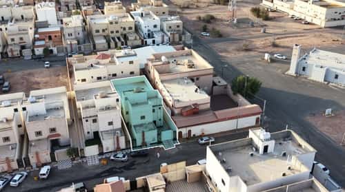 فيلا سكنية بمساحة 400م2 بحي الوادي