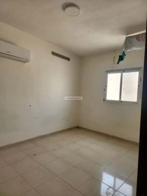 عمارة 349 متر مربع واجهة شمالية العود، وسط الرياض، الرياض