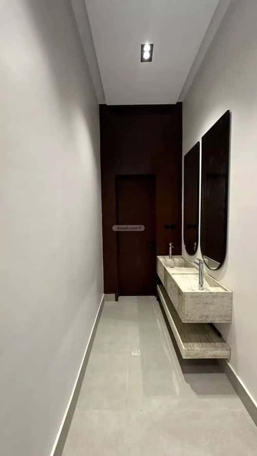 Villa 300 SQM Facing West on 15m Width Street Ar-Rimal, East Riyadh, Riyadh