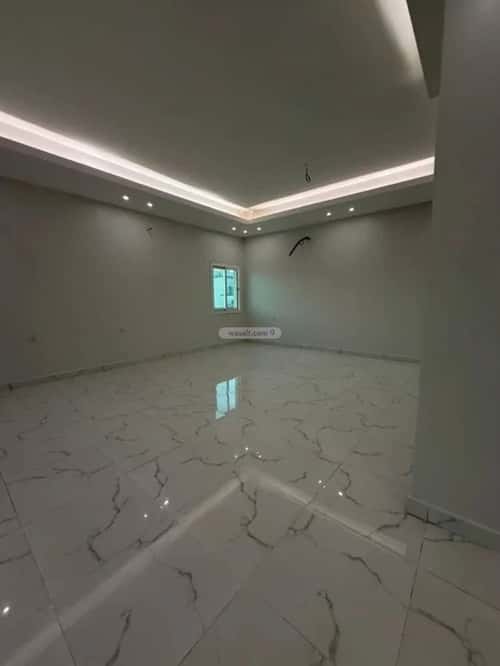 Villa 483.26 SQM Facing East with 5 Bedrooms Rawabi, Madinah