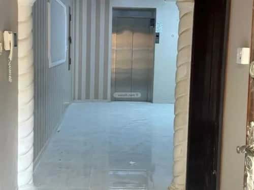 فيلا 459.56 متر مربع جنوبية شرقية على شارع 18م العقربية، الخبر