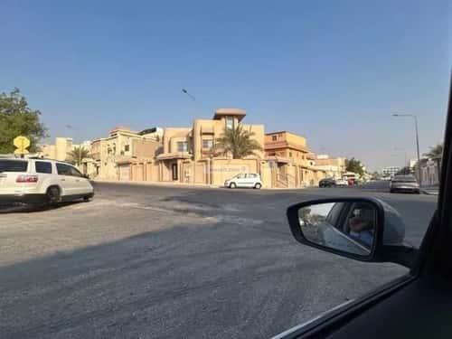 فيلا 459.56 متر مربع جنوبية شرقية على شارع 18م العقربية، الخبر