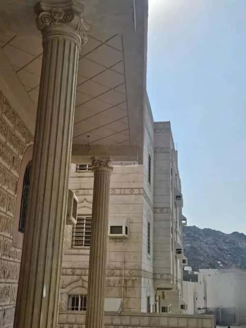 Building 529.87 SQM Facing North Alsouqalsagheeralgadeed, Makkah Al Mukarramah