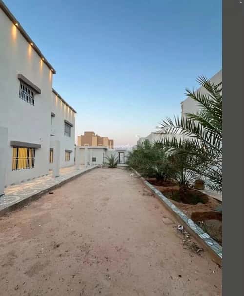 فيلا 505.5 متر مربع جنوبية شرقية على شارع 15م الورود، الخرج