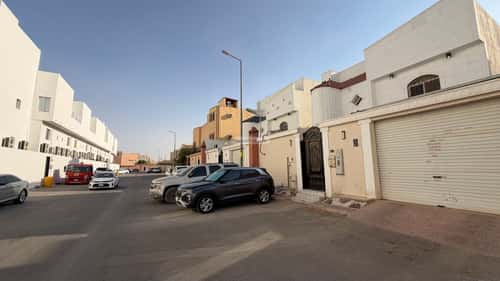 Villa 306.25 SQM Facing East on 18m Width Street Ishbiliyah, East Riyadh, Riyadh