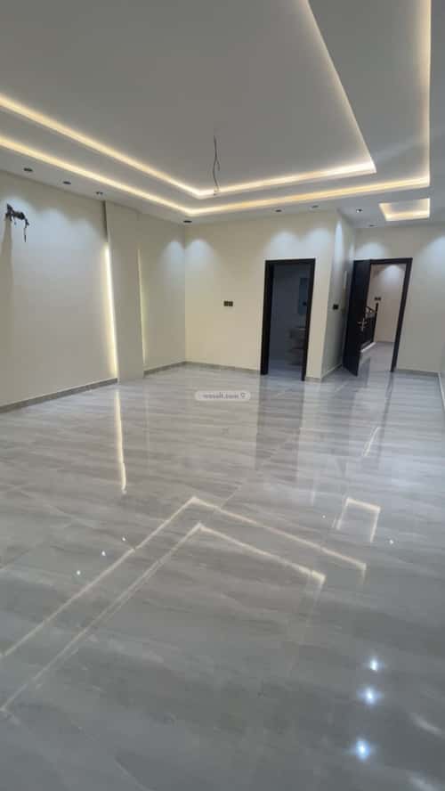 Villa 501 SQM Facing East on 20m Width Street Shaabalialgadeed, Makkah Al Mukarramah