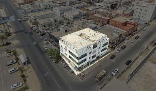 عمارة سكنية تجارية 568م2 بحي الروضة