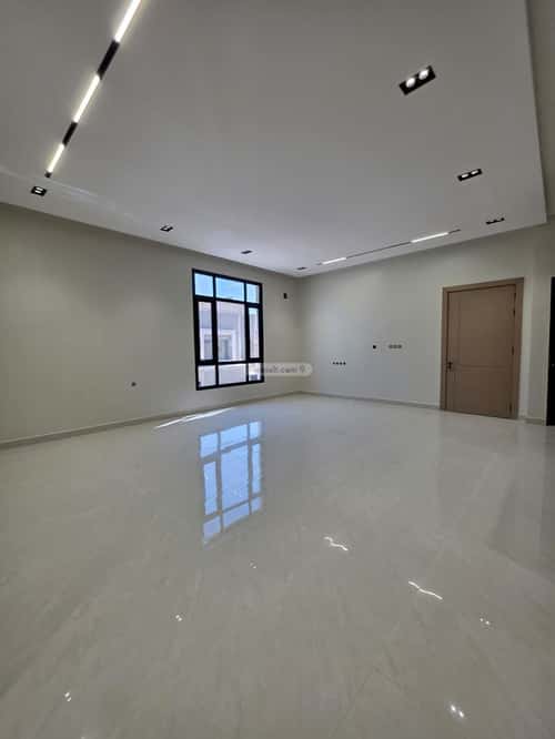 Floor 207.97 SQM with 6 Bedrooms Al-Khaleej, East Riyadh, Riyadh