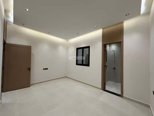 Floor with 5 Bedrooms Dahiat Namar, West Riyadh, Riyadh