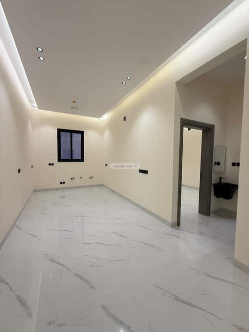 Building 1050 SQM Facing North Dahrat Laban, West Riyadh, Riyadh